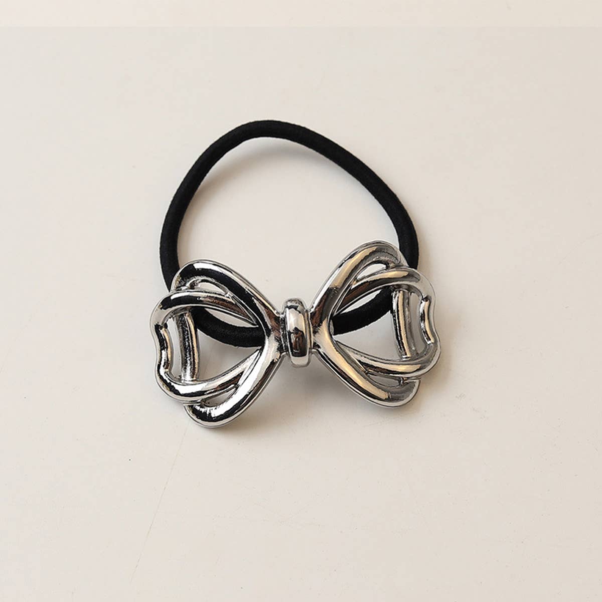 DESIGN HOLLOW BOW HAIR SCRUNCHIES
