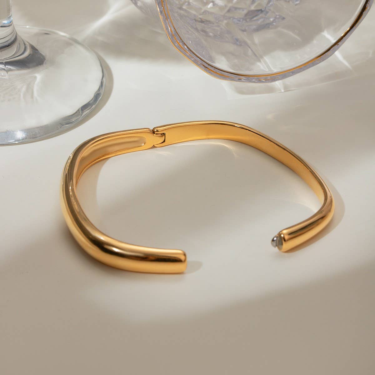 Minimalist Irregular Square Clasp Cuff Bracelet