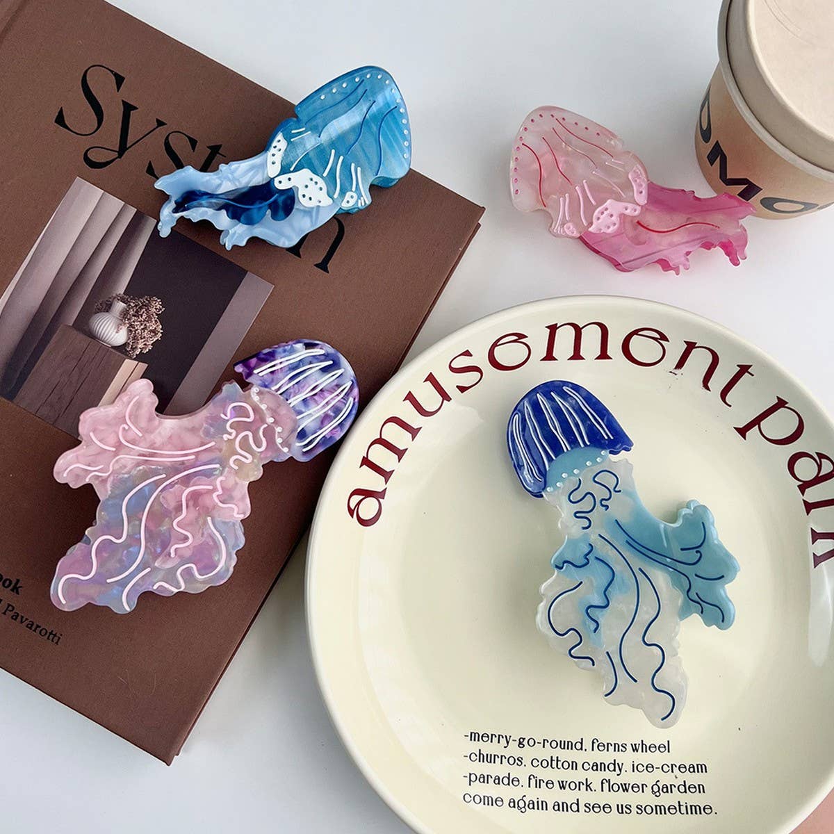 Ocean Jellyfish Hair Claw, Dopamine Color Clip_CWAHA5725