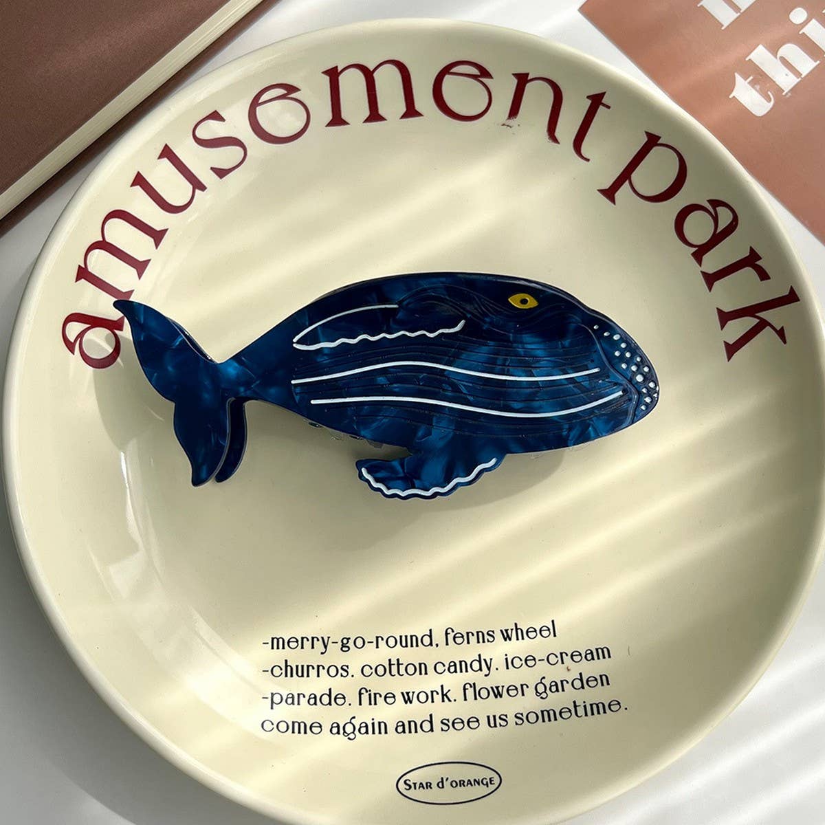 Ocean Blue Whale Acetate Claw Clip ??œChic Hair Clip_CWAHA5840