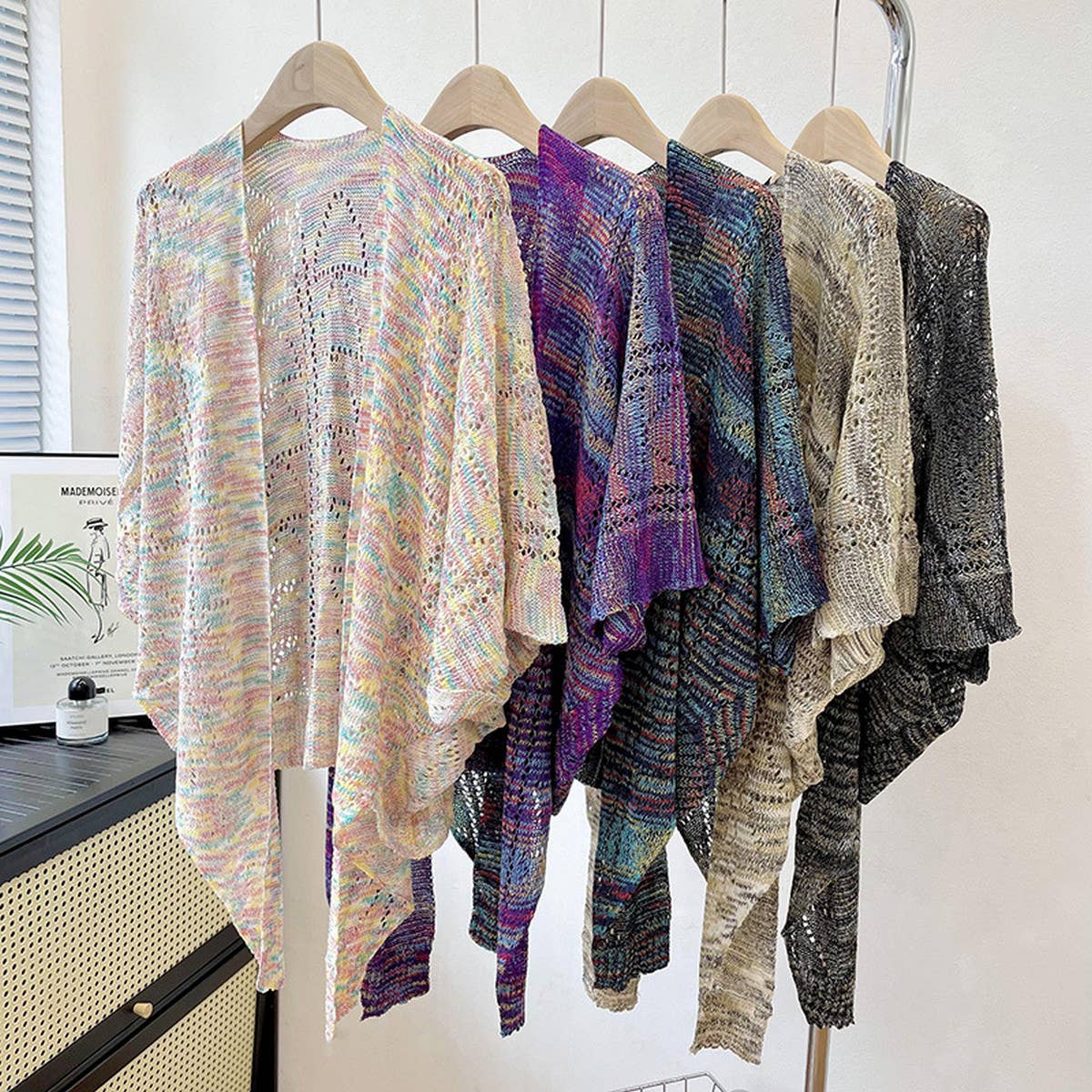 WEAR AN ICE SILK HOLLOW SHAWL