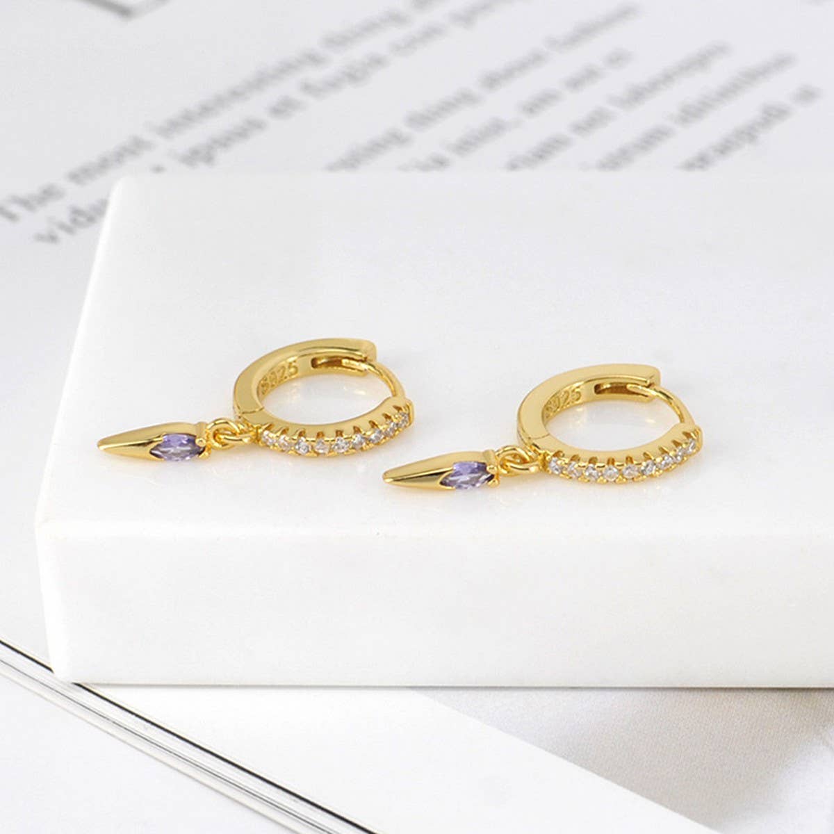 TEMPERAMENT PUNK FASHION RETRO EARRINGS