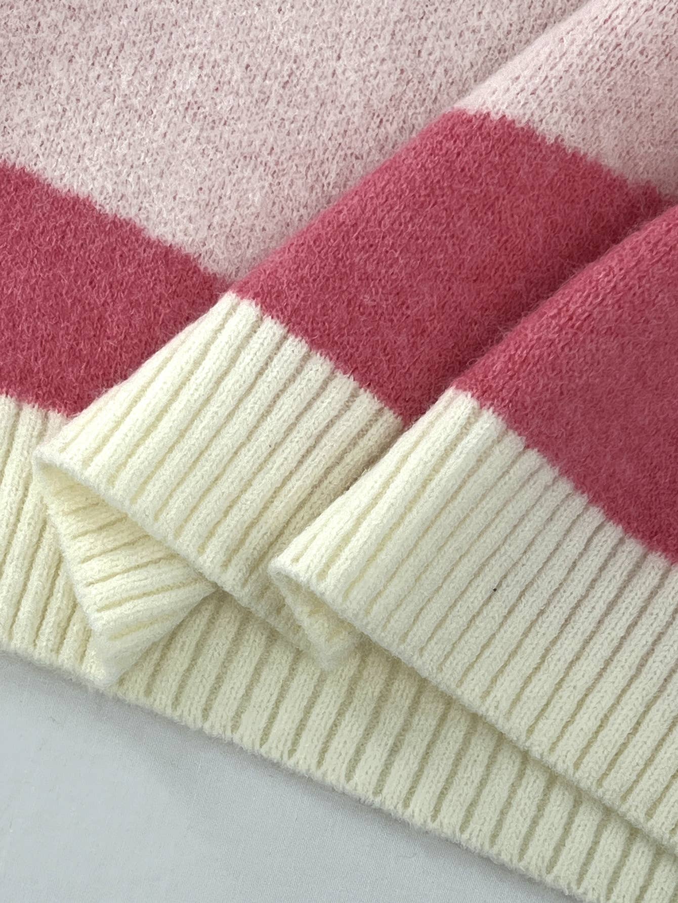 SWEET WIND COLOR MATCHING KNITWEAR LADY