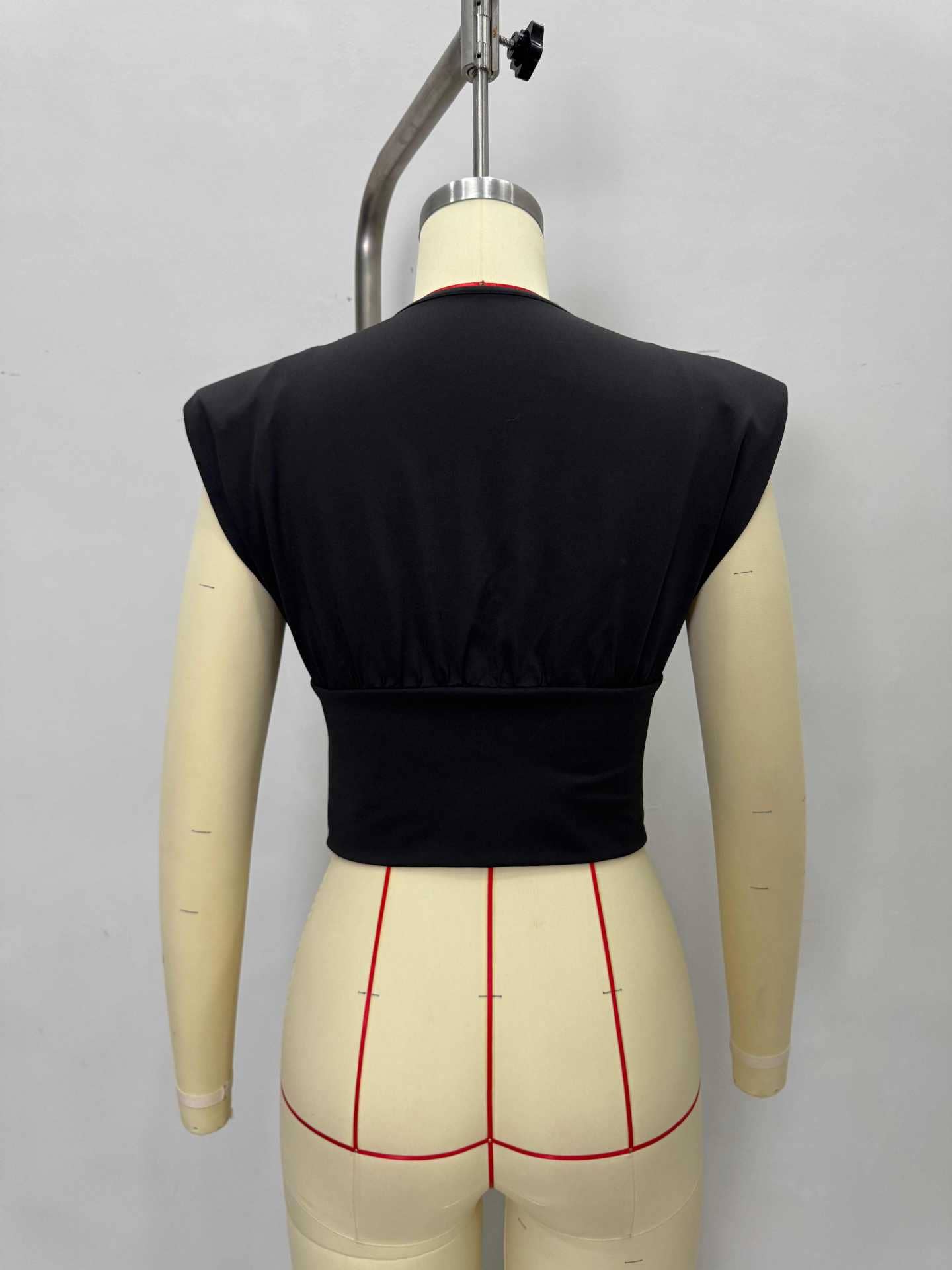 Elegant and simple black V-neck layered vest