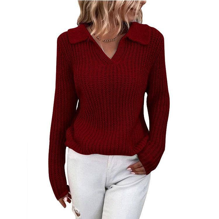 Slim-fit crew-neck sweater in solid color with lapels