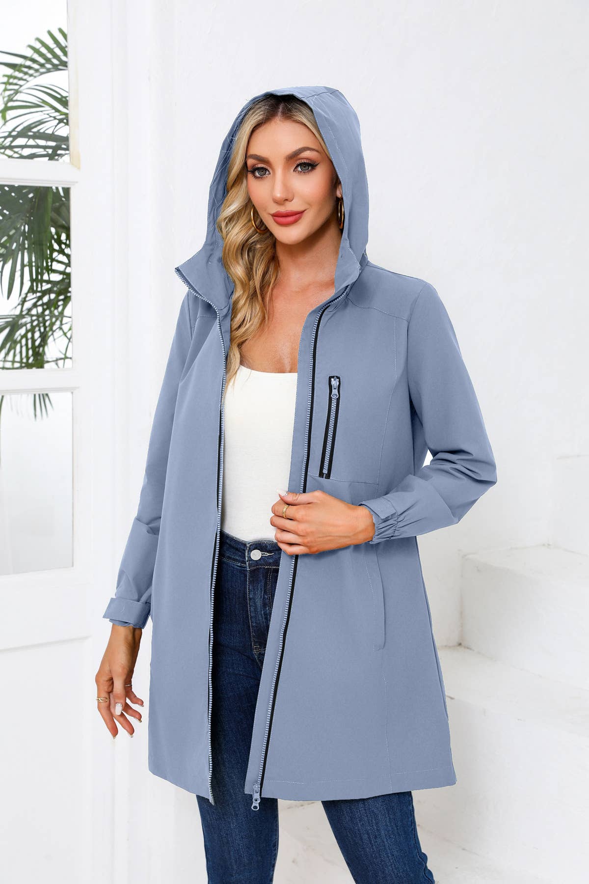 HOODED LONG-SLEEVED SPORTS TRENCH COAT