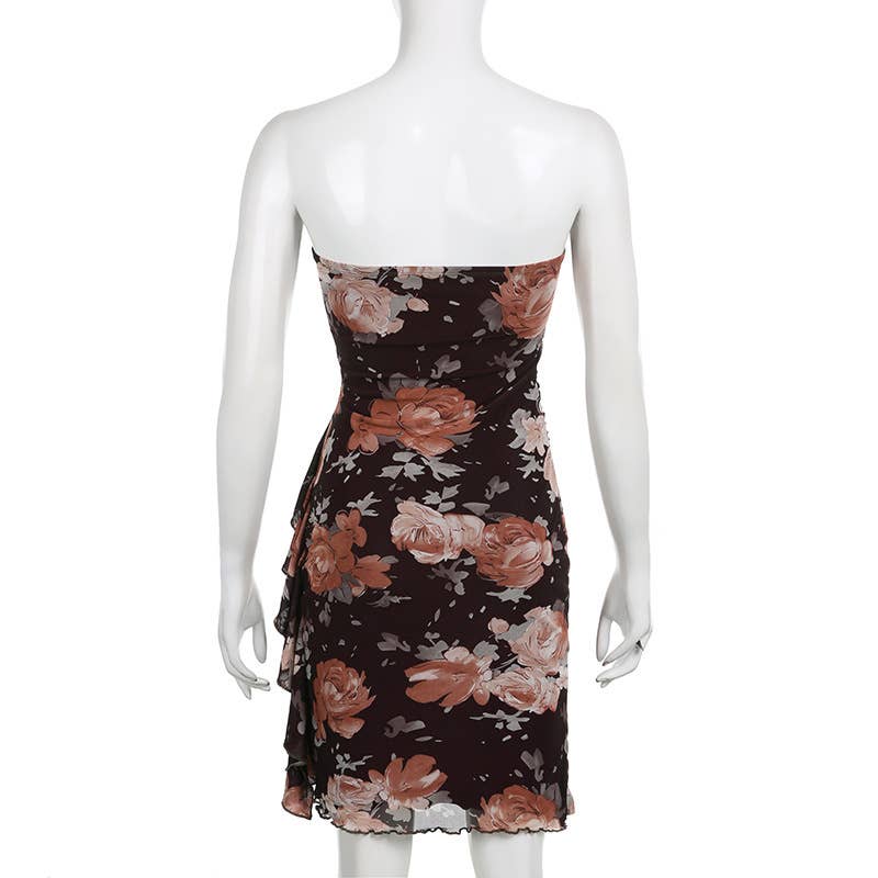 Printed seaside vacation figure-hugging dress