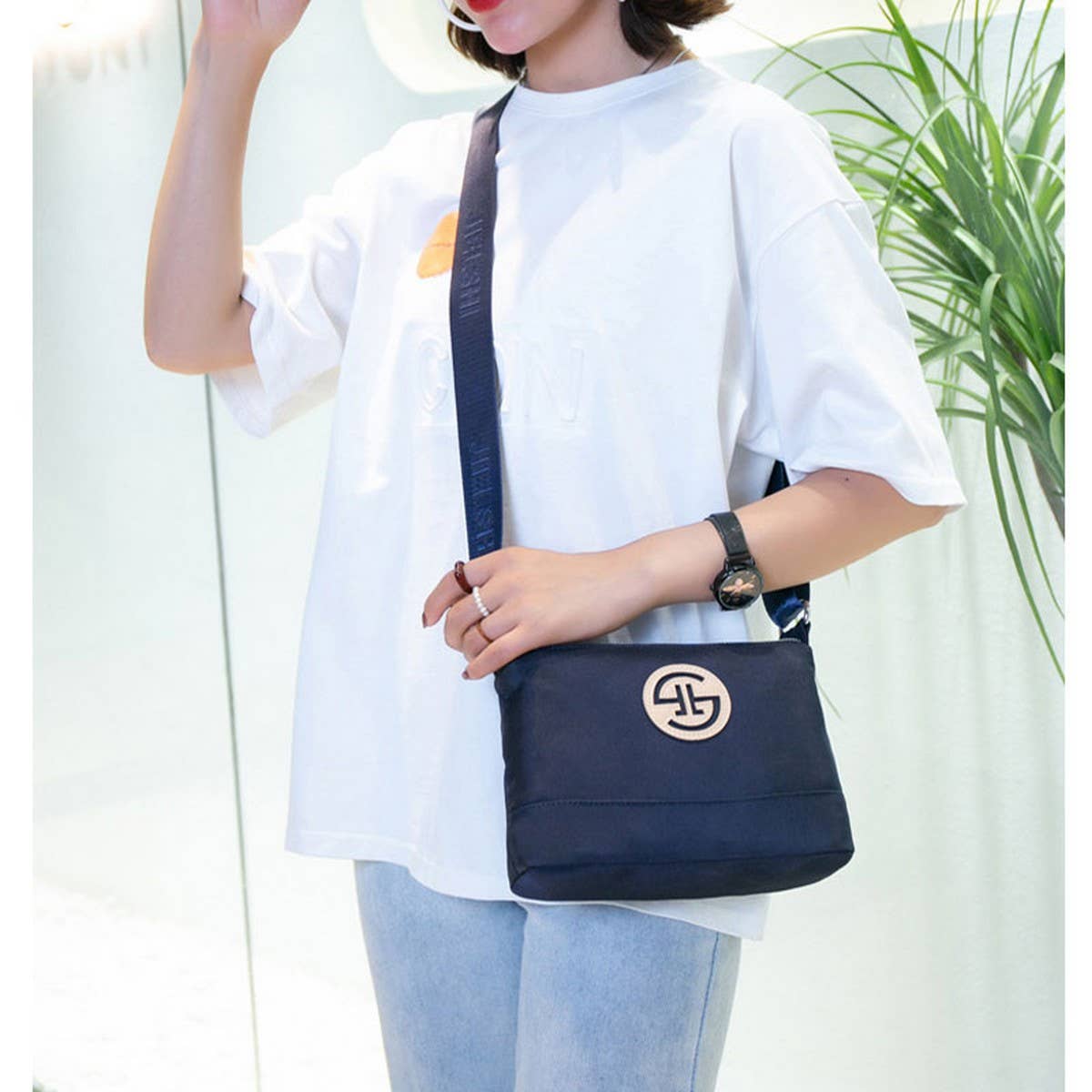FASHION SOLID COLOR SHOULDER MESSENGER BAG_CWAB3533