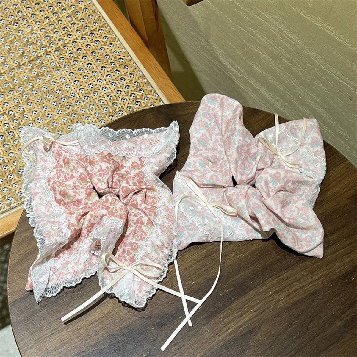 PINK LACE SQUARE SCARF SWEET HAIR ACCESSORIES_CWAHA3702