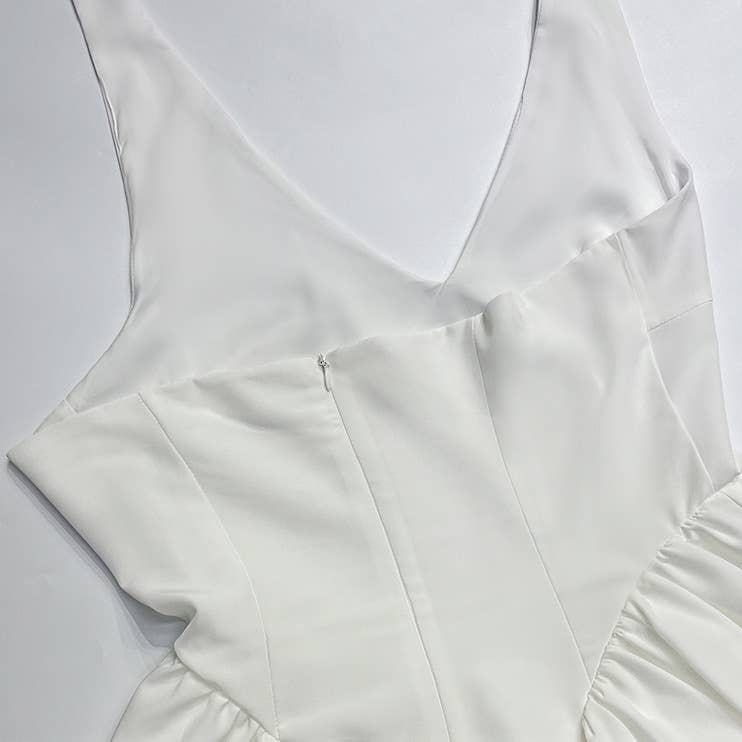 V-neck sexy halter pleated cinched-waist dress