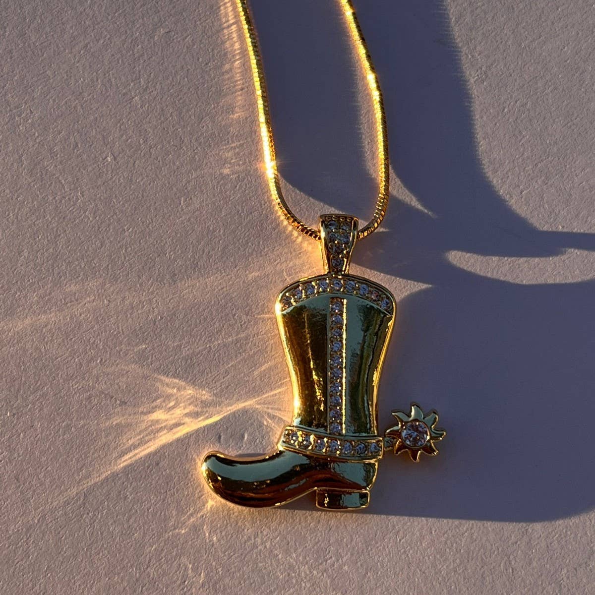 Artistic Retro Cowboy Boot Pendant Necklace_CWMM5714