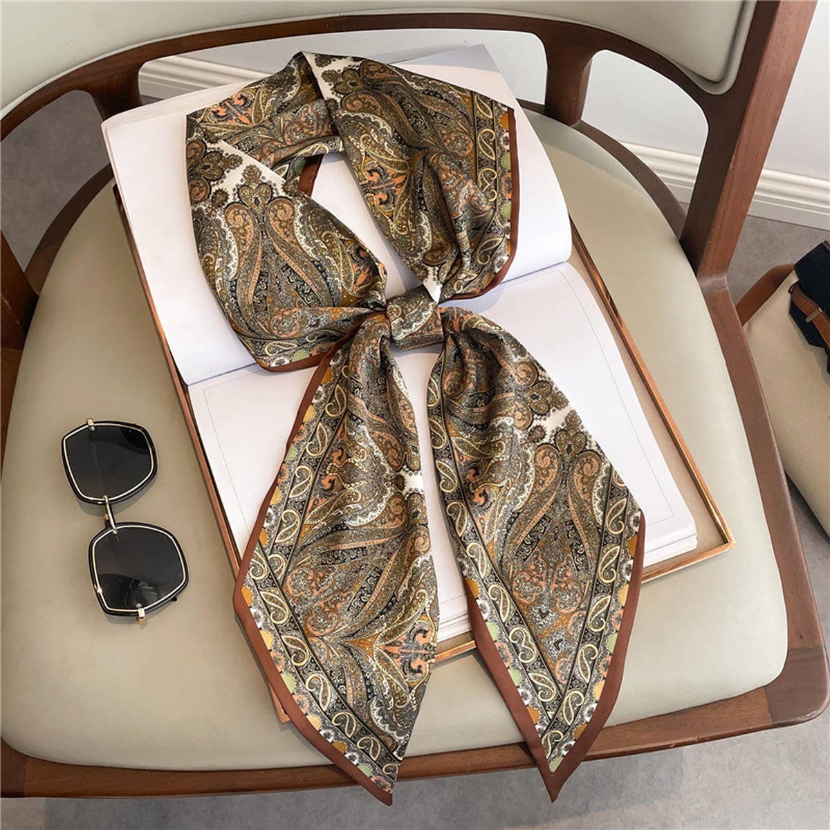 FASHIONABLE AND VERSATILE DOUBLE-LAYER HEAD SCARF_CWASC1513