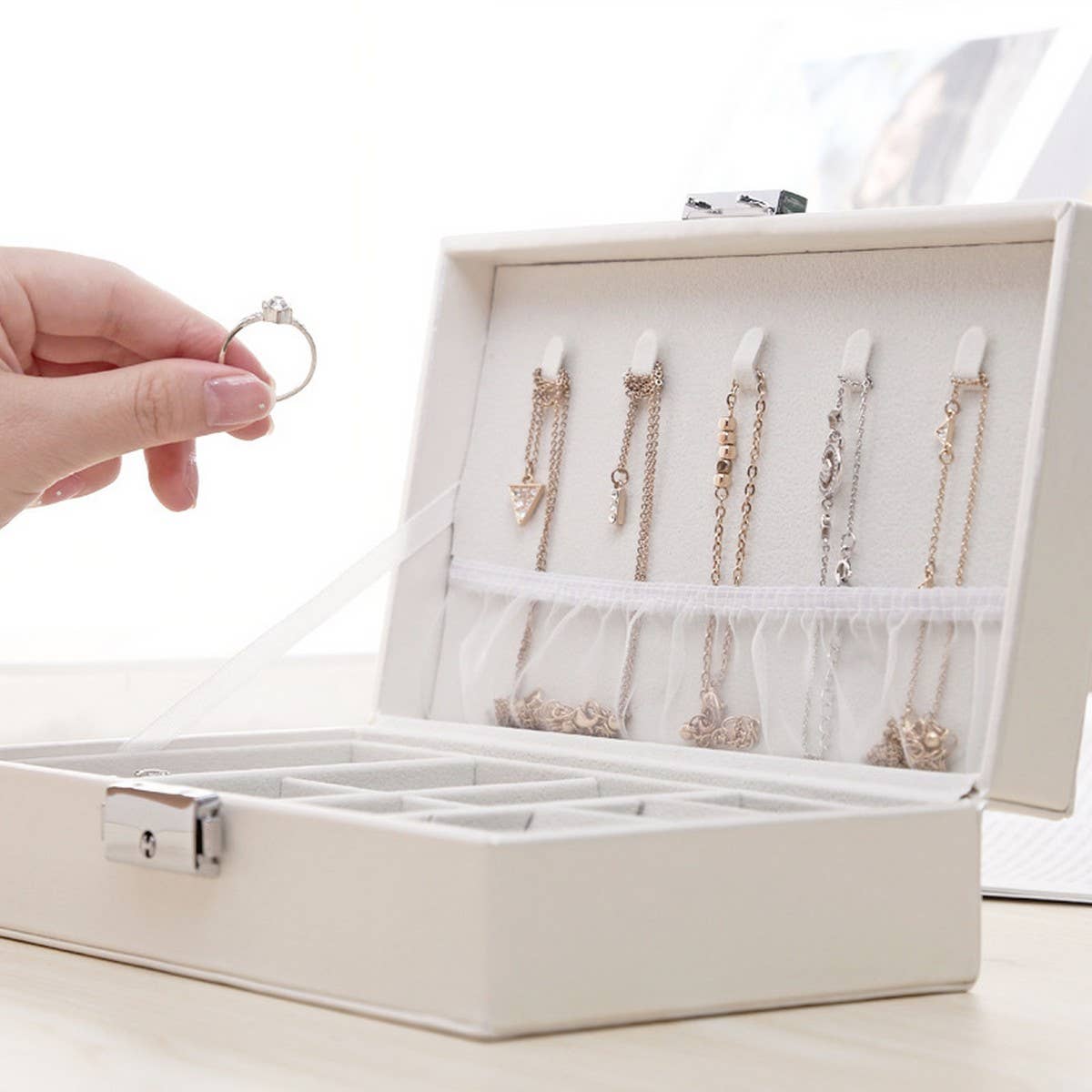 EXQUISITE MULTI-GRID JEWELRY STORAGE BOX_CWAJE1544