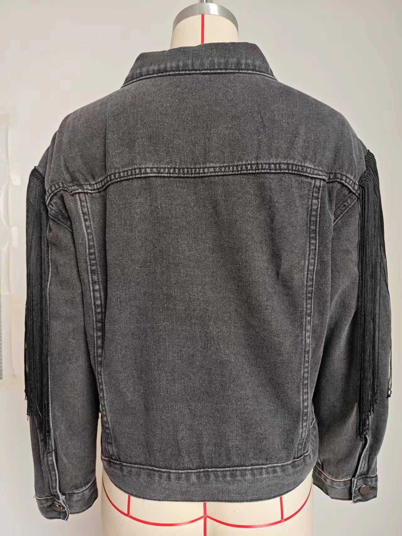 WASHED LONG SLEEVE DENIM JACKET WITH FRINGE