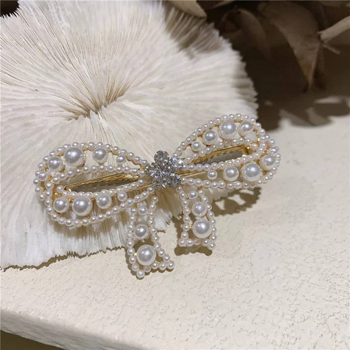 BOW PEARL HAIRPIN DUCKBILL CLIP BANGS CLIP_CWAHA4788