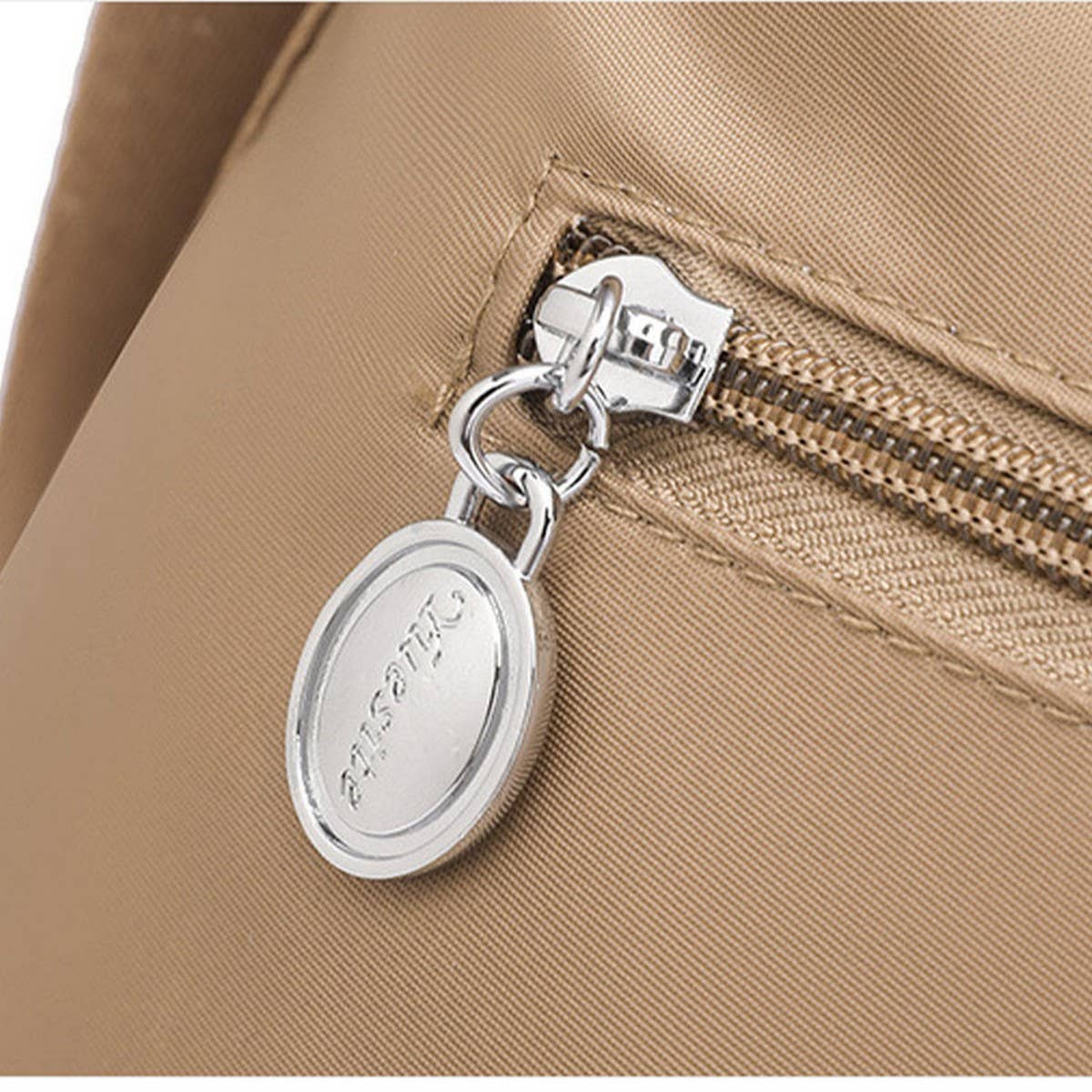 LIGHTWEIGHT CASUAL SIMPLE SHOULDER MESSENGER BAG