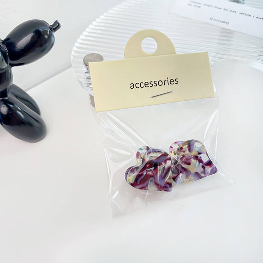 Mini children acetate board heart-shaped gripper