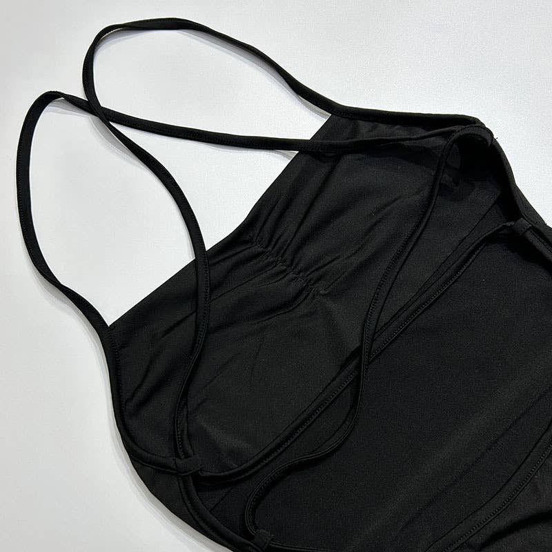 Sexy solid-colored short body-hugging dress