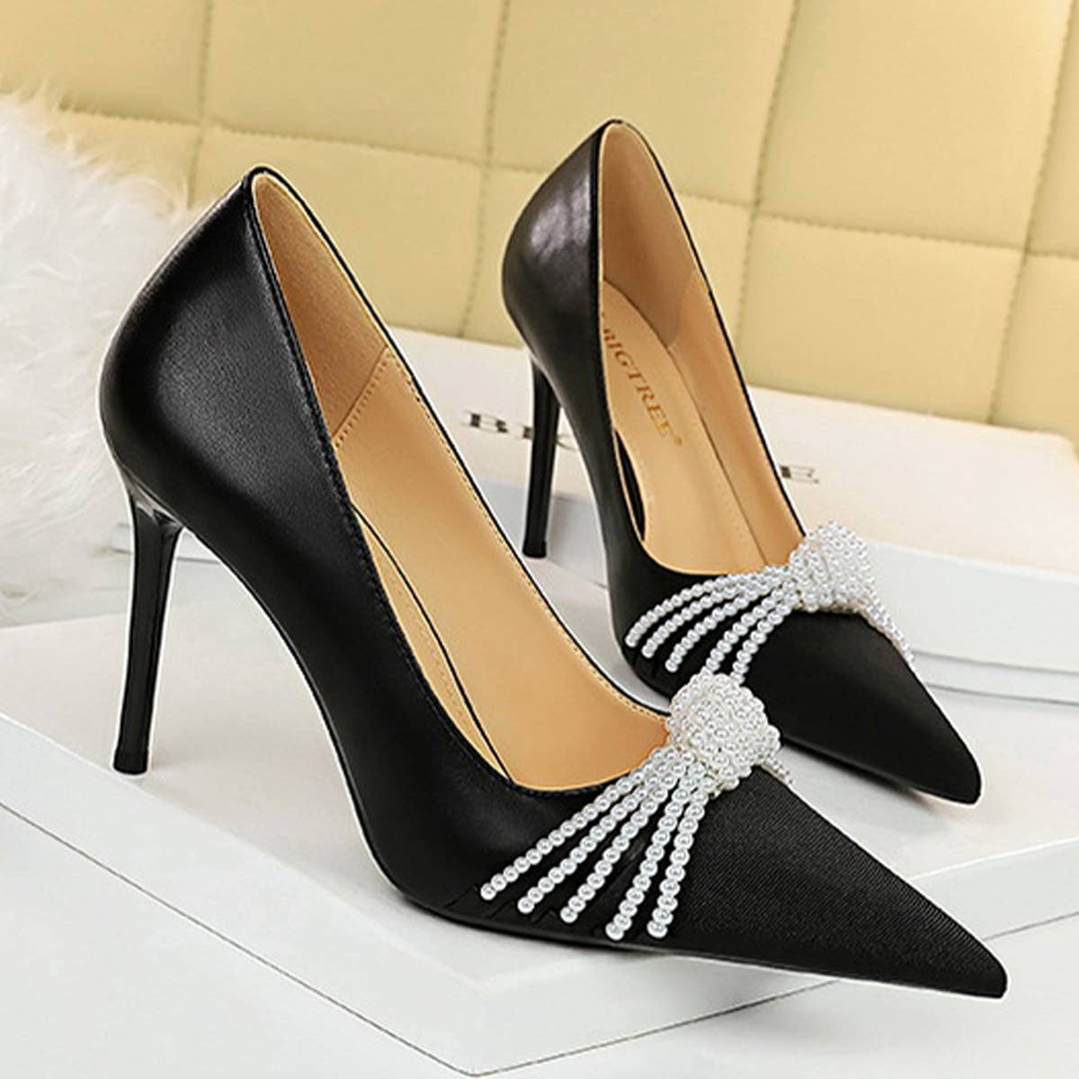 COLOR BLOCK POINTED TOE PEARL BOW HIGH HEELS