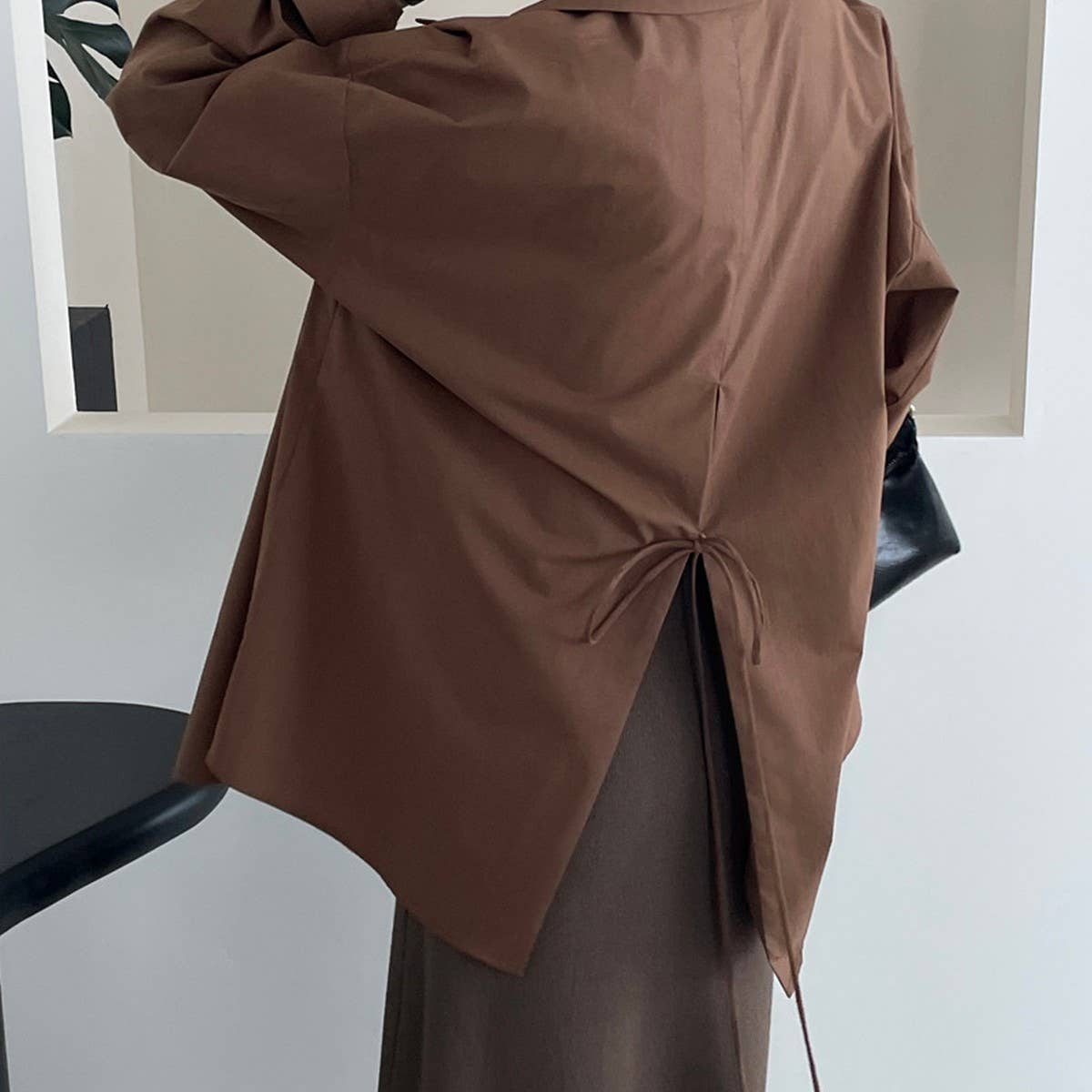 Slouchy long-sleeved shirt with split streamers