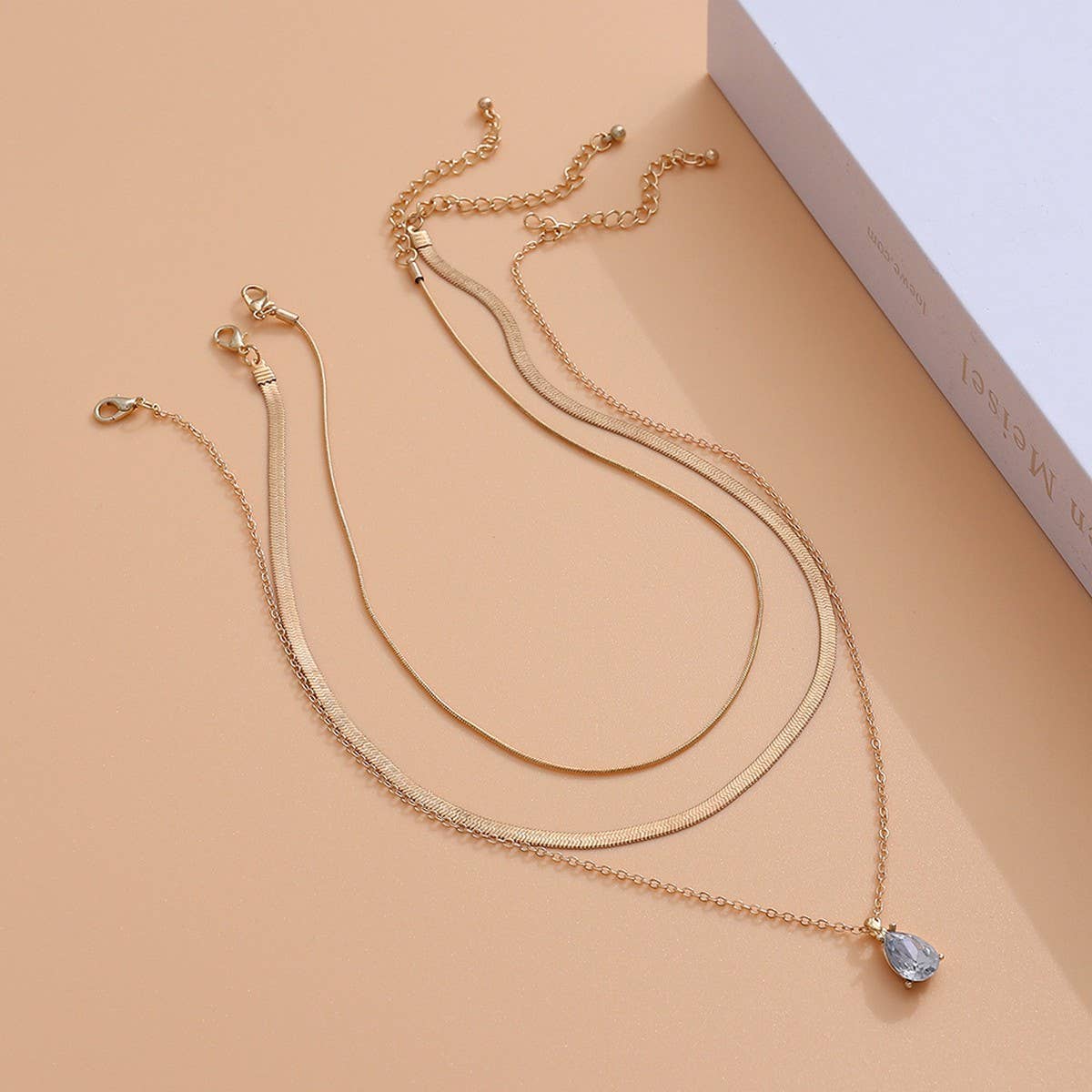 COOL STYLE STACKED TEMPERAMENT SIMPLE NECKLACE