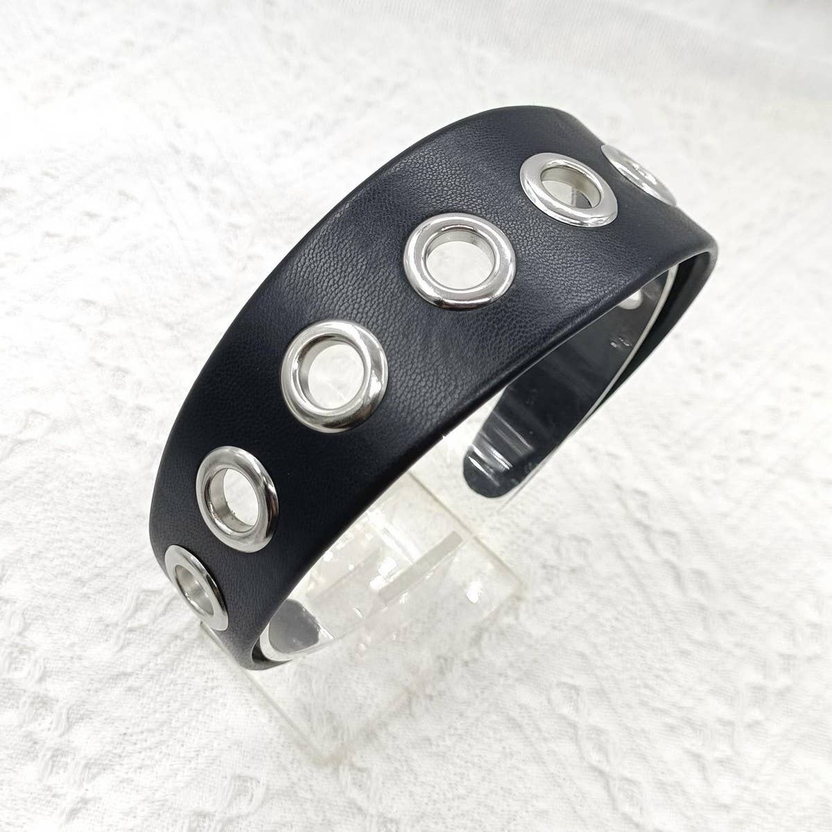 Elegant Punk Wide PU Headband with Large Studs