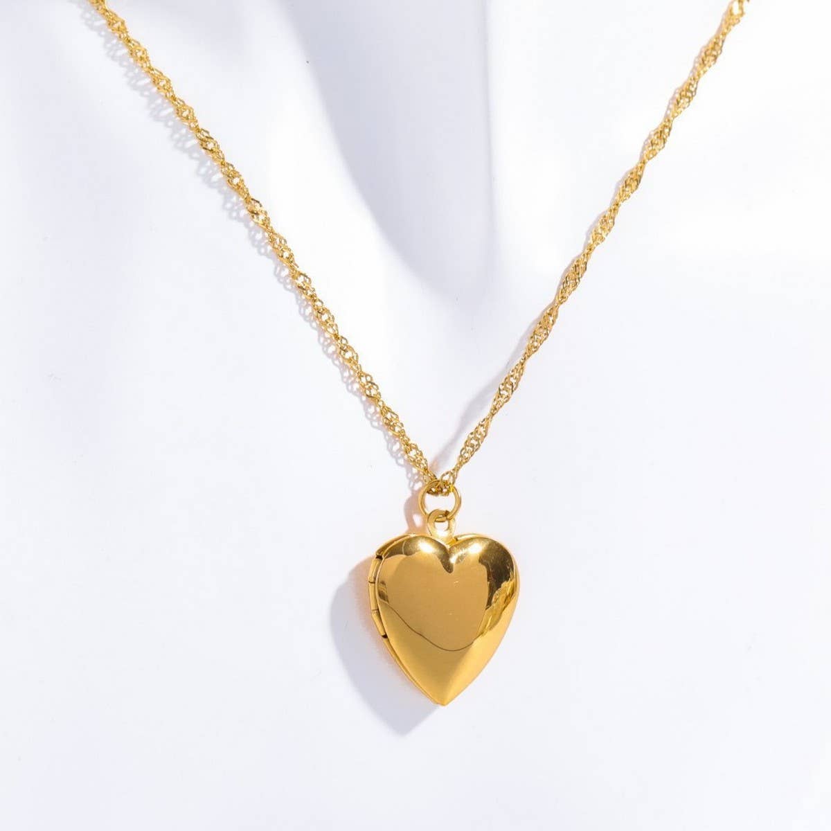 Heart Flower Album Pendant Necklace