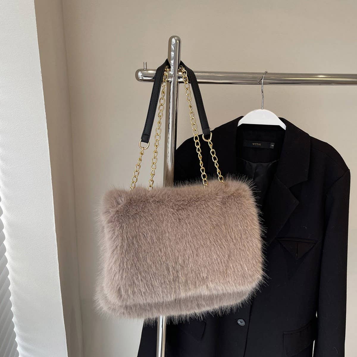 WINTER LEISURE SHOULDER BAG MESSENGER PLUSH BAG_CWAB4014