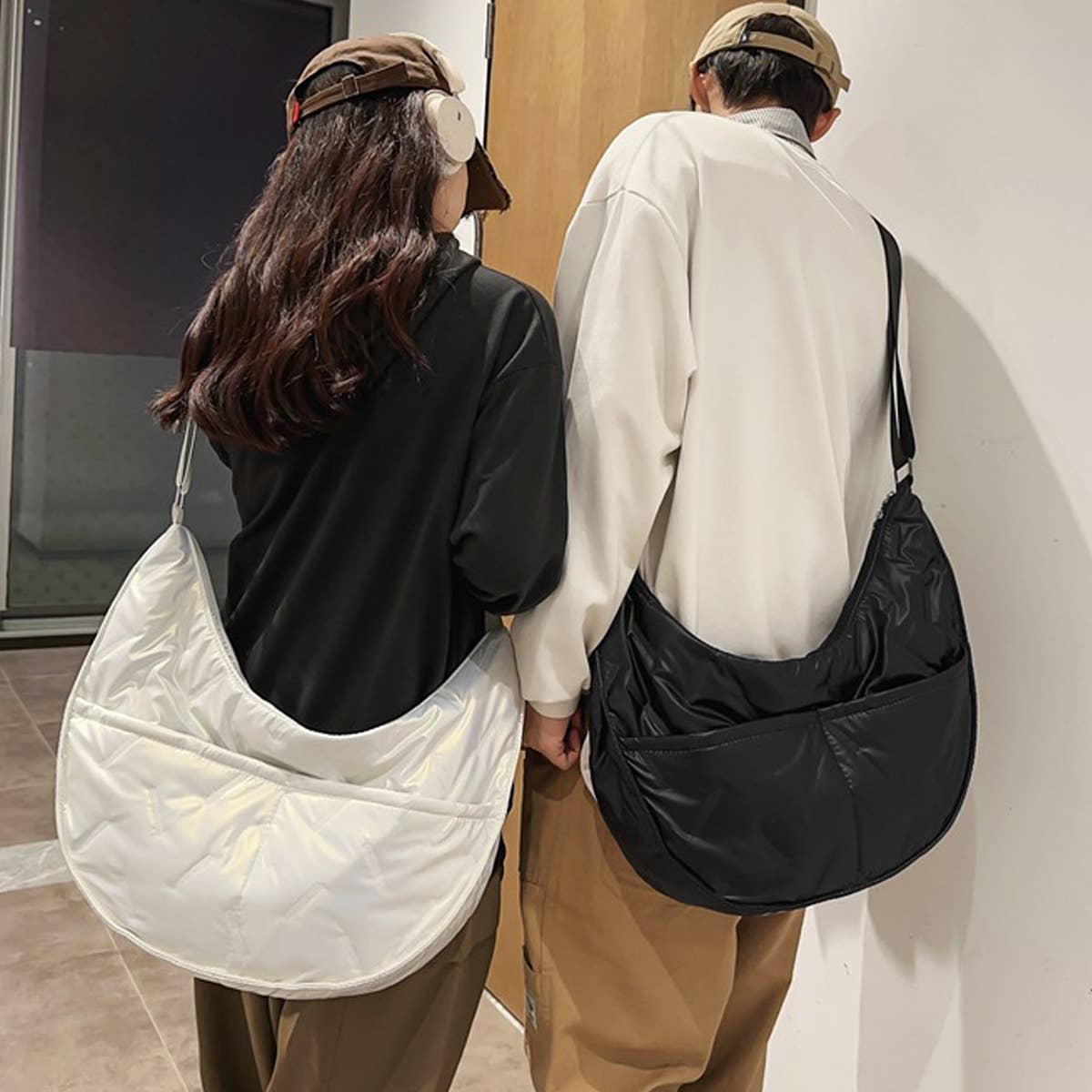 FASHIONABLE TEXTURE PEARL COTTON SHOULDER BAG_CWAB1774