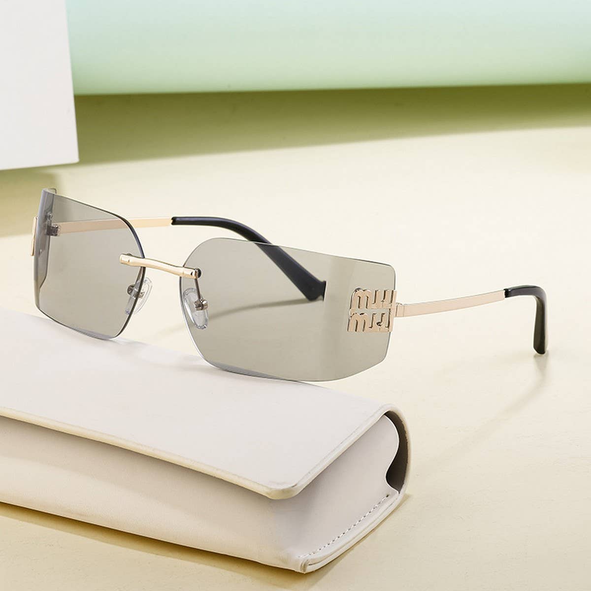 FRAMELESS SUN PROTECTION CURVED SUNGLASSES