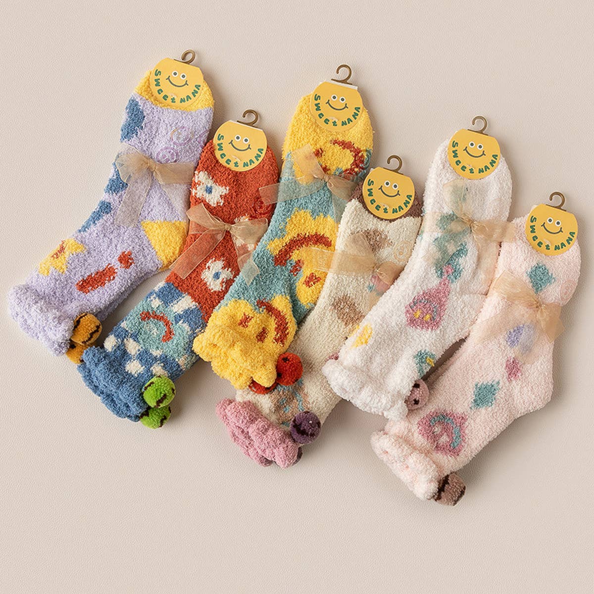 CUTE CARTOON SMILING FACE SOCKS