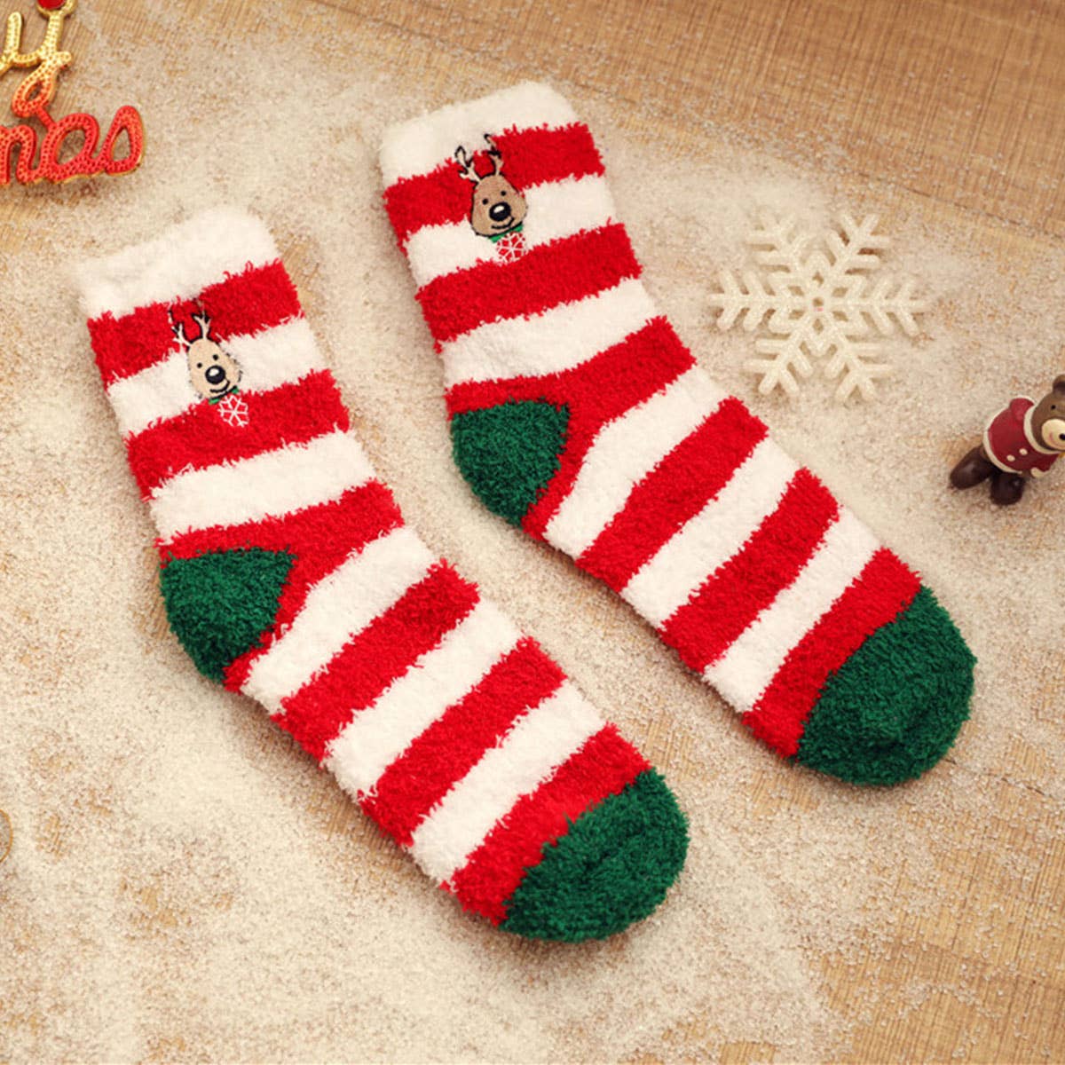 CHRISTMAS EMBROIDERY COZY SOCKS FOR WOMEN