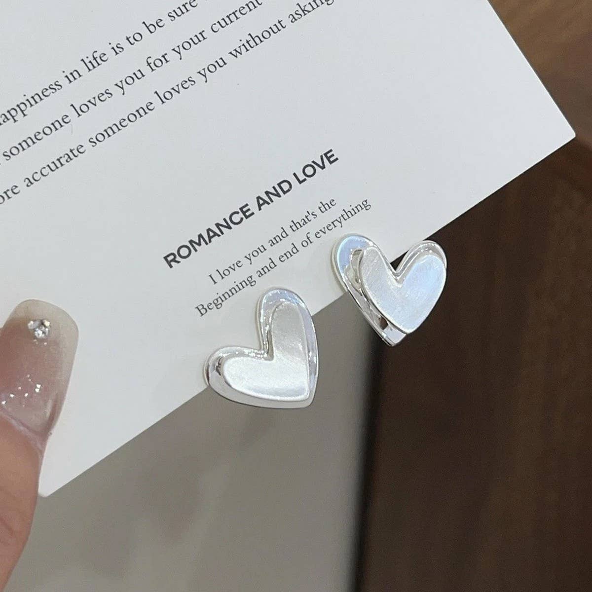 VALENTINE'S DAY DESIGN BRUSHED HEART EARRINGS