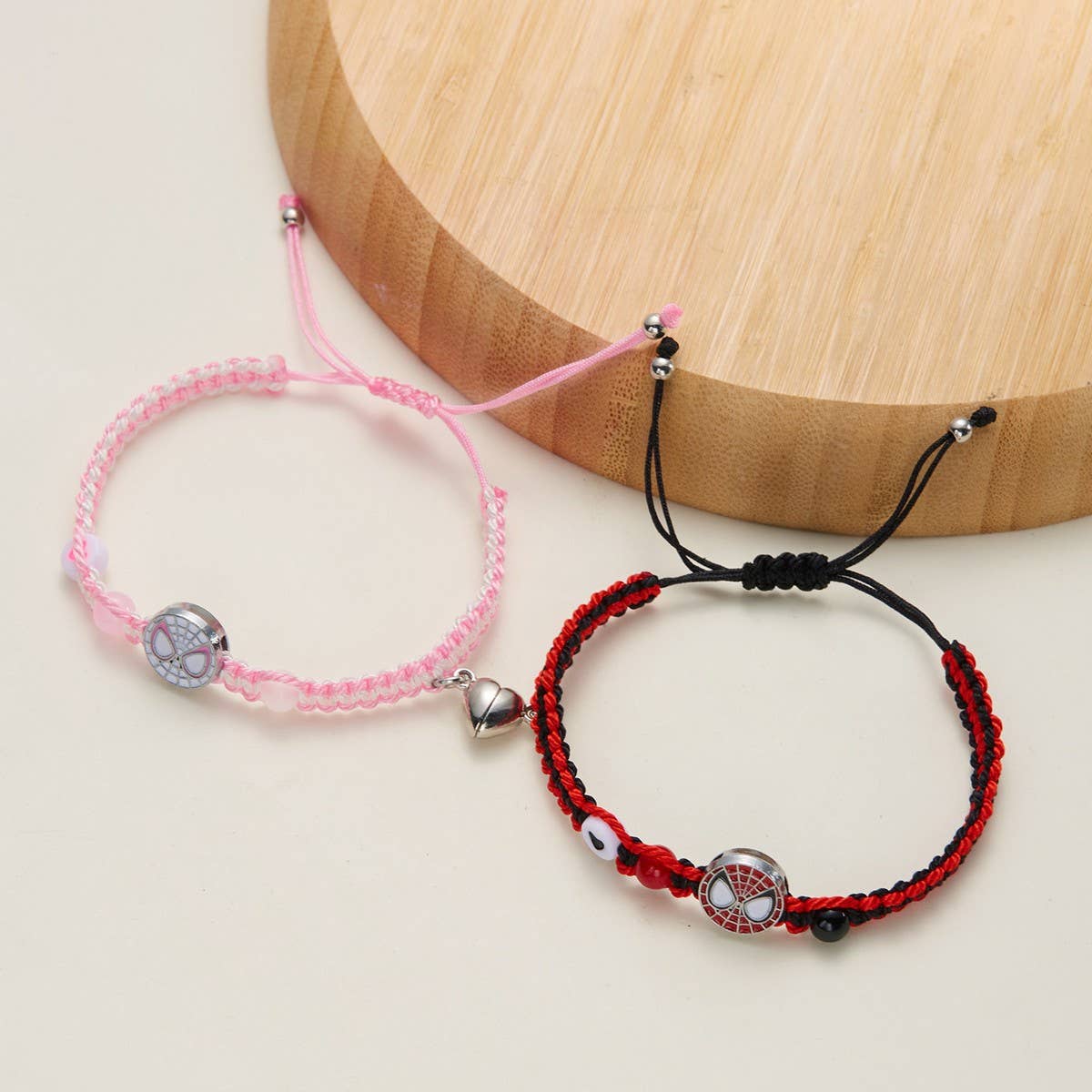 CWAJE2505_HALLOWEEN WOVEN HEART MAGNETIC COUPLE BRACELET