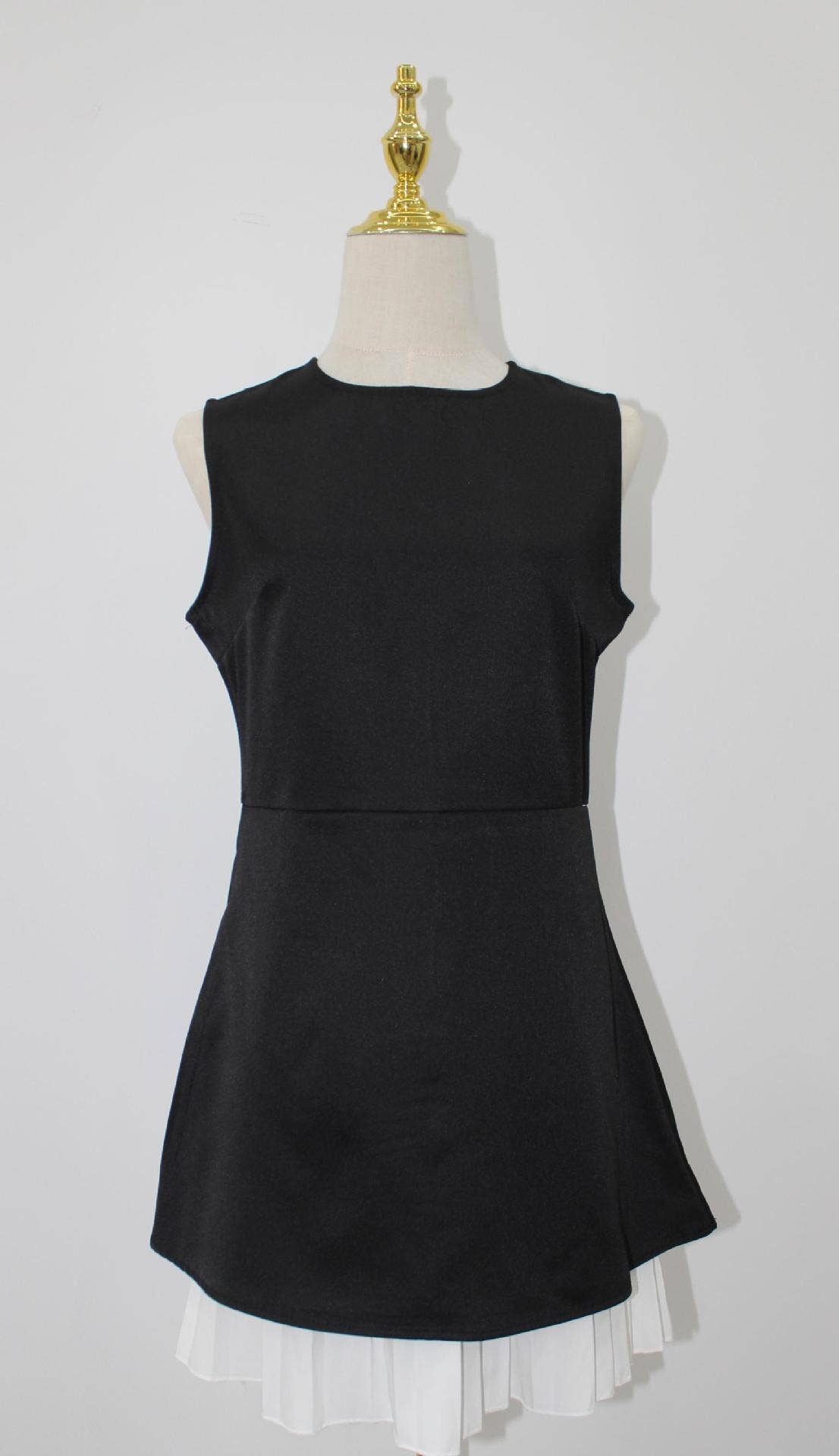 PERSONALIZED PATCHWORK PLEATED HEM SHORT DRESS