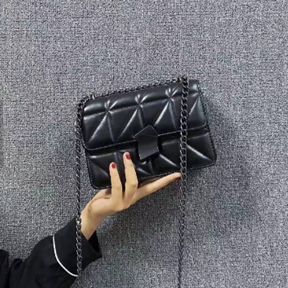 MINI CHAIN BAG ONE SHOULDER CROSSBODY BAG_CUAB0165