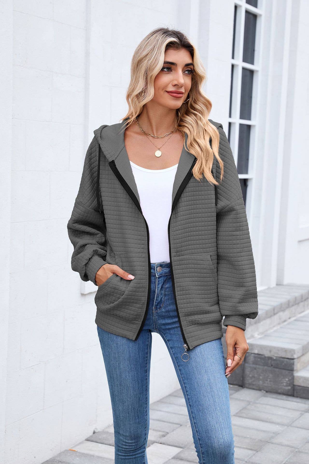 Solid-color zipper long-sleeved hooded coat