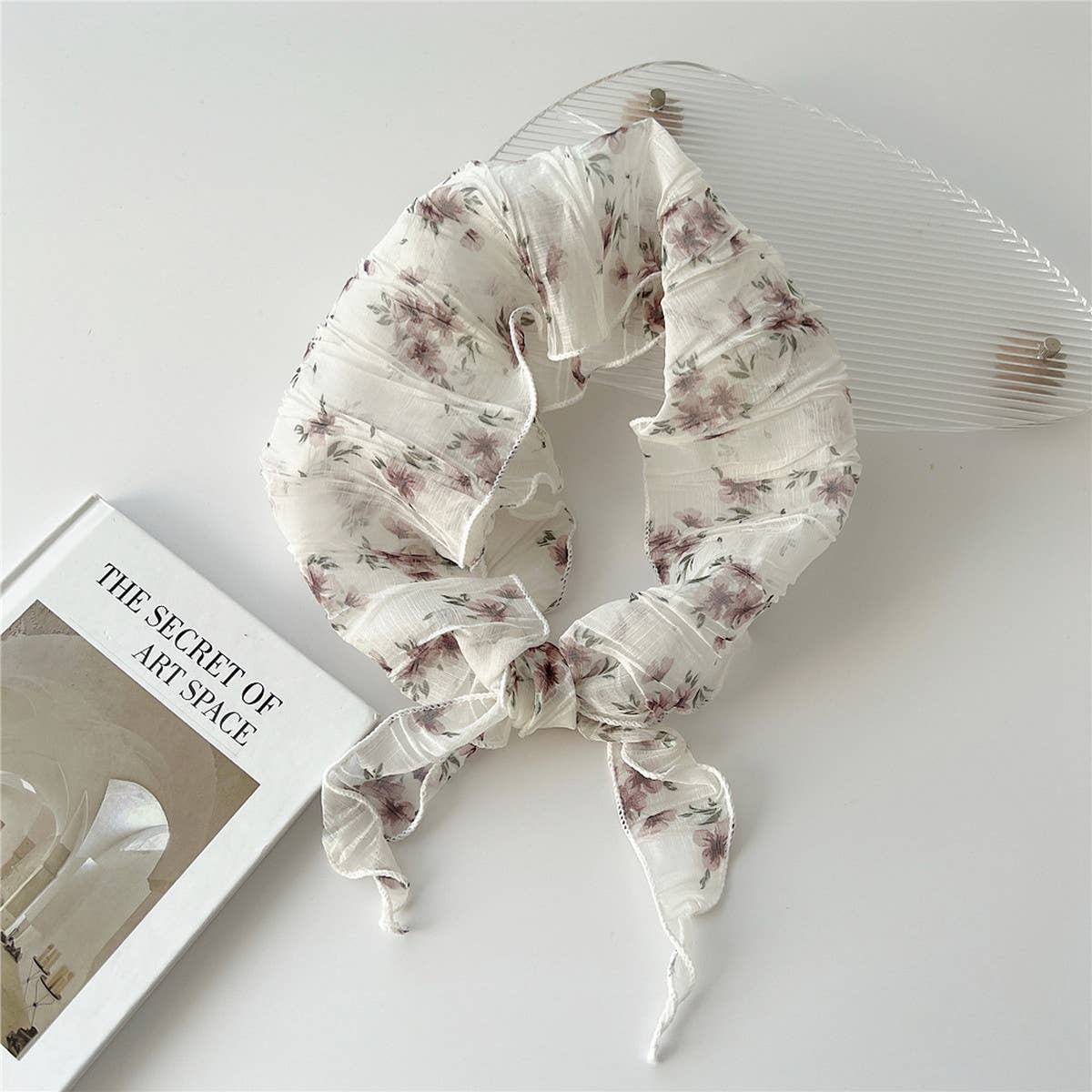 Pleated Embossed Triangle Scarf - Chic Neck Wrap_CWASC0853