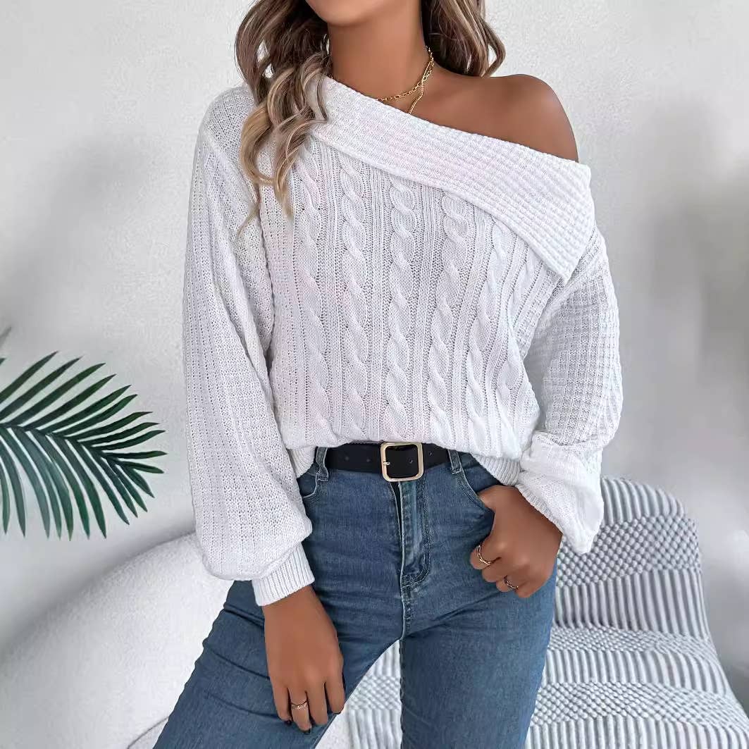 LONG SLEEVE PULLOVER SWEATER WITH STRAPLESS LAPEL