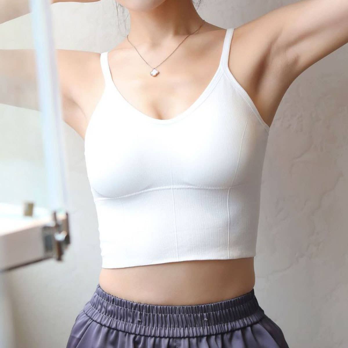 Plain Solid Color Basic Tank Top With Built In Bra_CWTTK0796