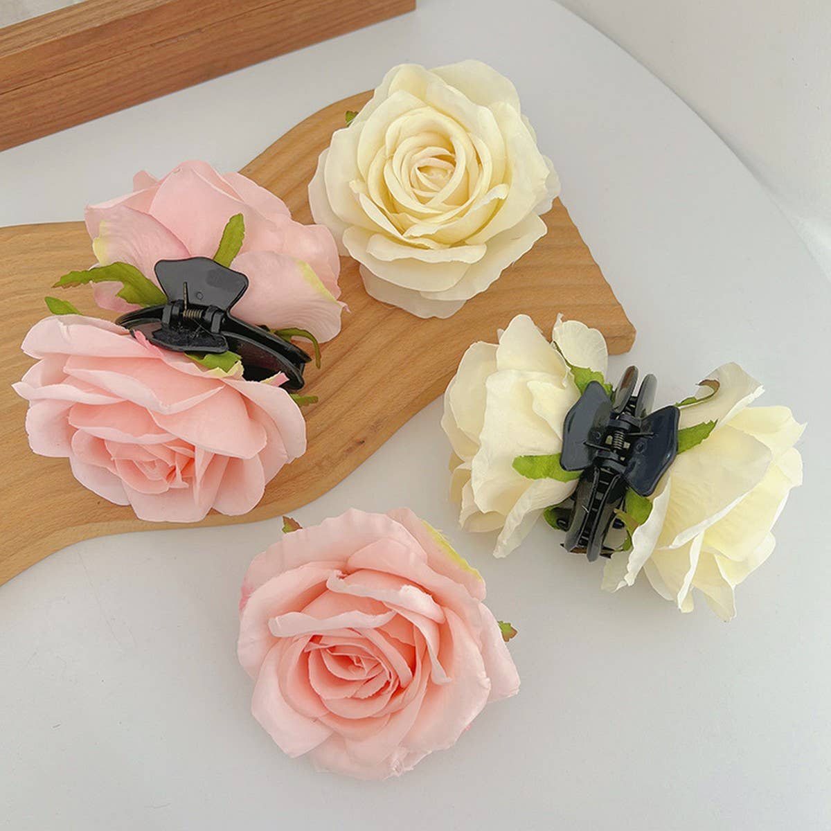 SPRING AND SUMMER GENTLE ROSE HAIRPINS_CWAHA1173