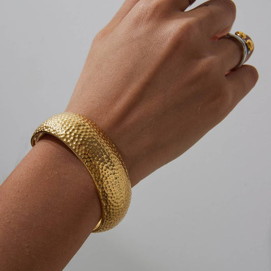 Minimalist 18K Gold Chunky Hammered Open Cuff