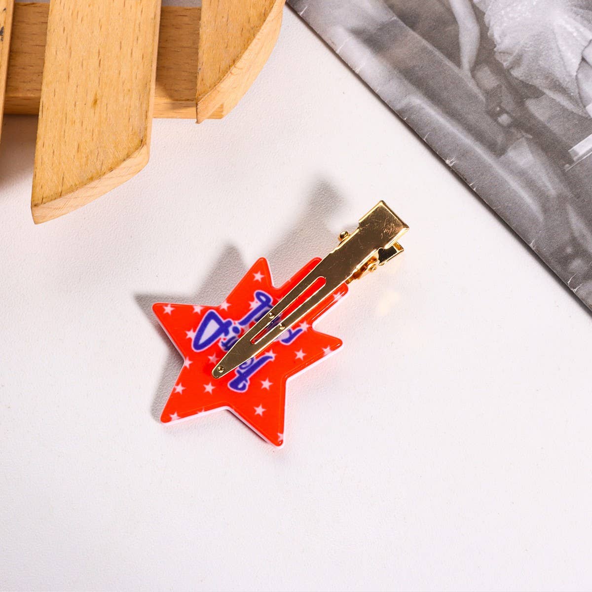 INDEPENDENCE DAY LETTER PENTAGRAM NEW HAIRPIN_CWAHA1264