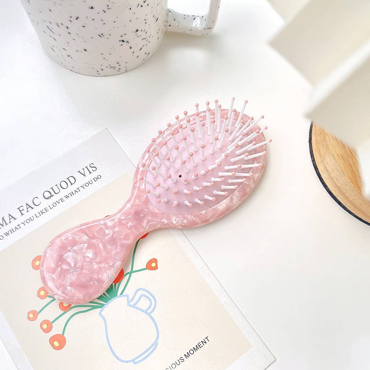 Acetic acid board children's air cushion comb