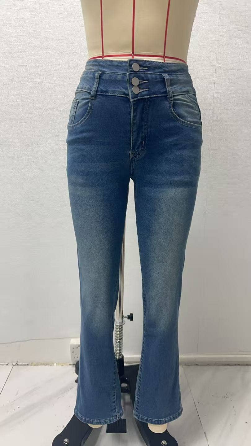Three-button high-waisted flared stretch jeans