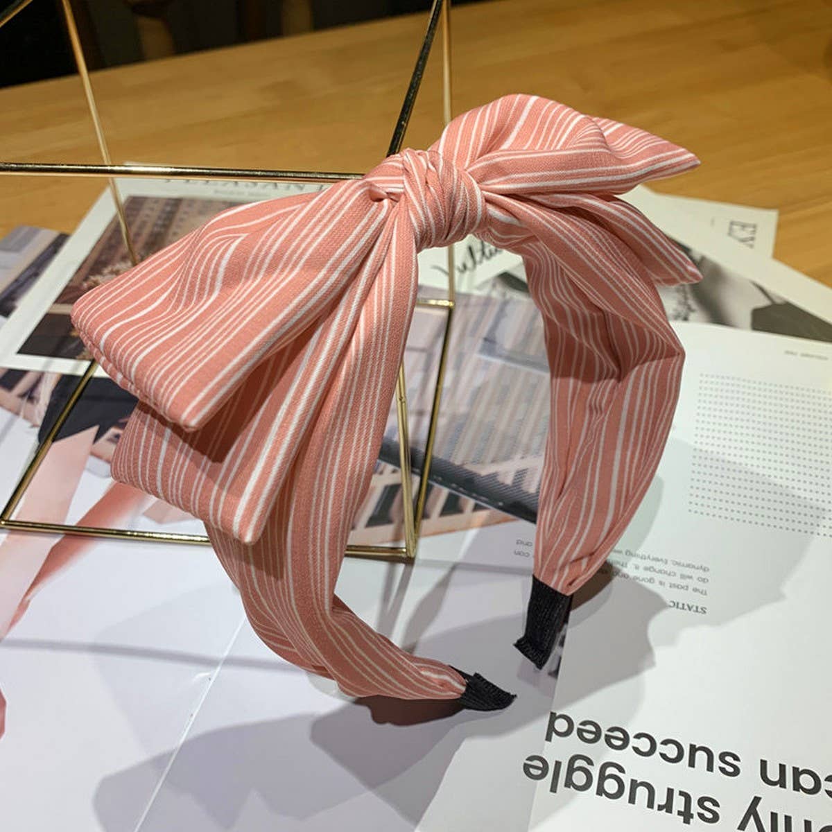 BOW-KNOT WIDE-BRIMMED FRESH STRIPED HEADBAND_CWAHA2566