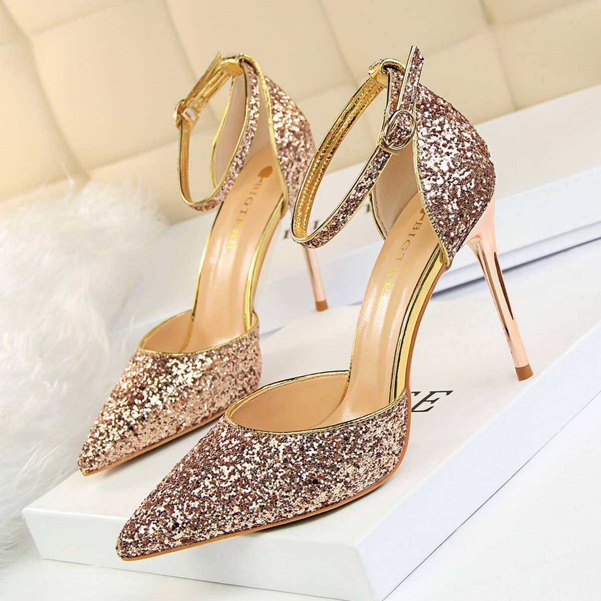 SHALLOW POINTED TOE SEQUINED SEXY HIGH HEELS