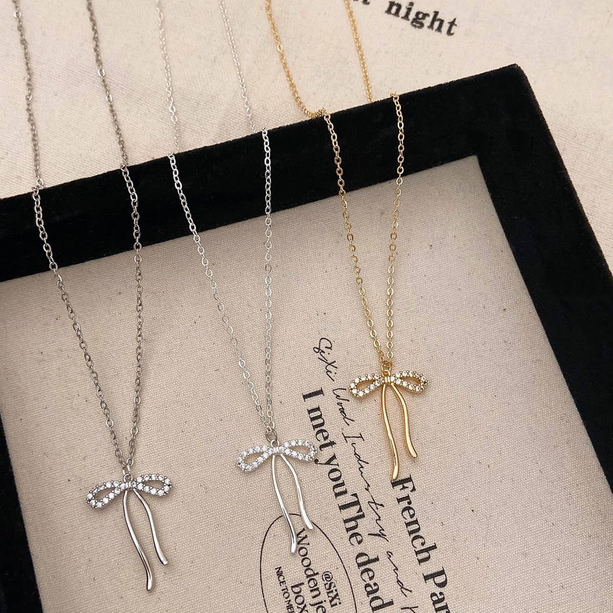 WOMEN'S MICRO-INLAID ZIRCONIA BOW NECKLACE