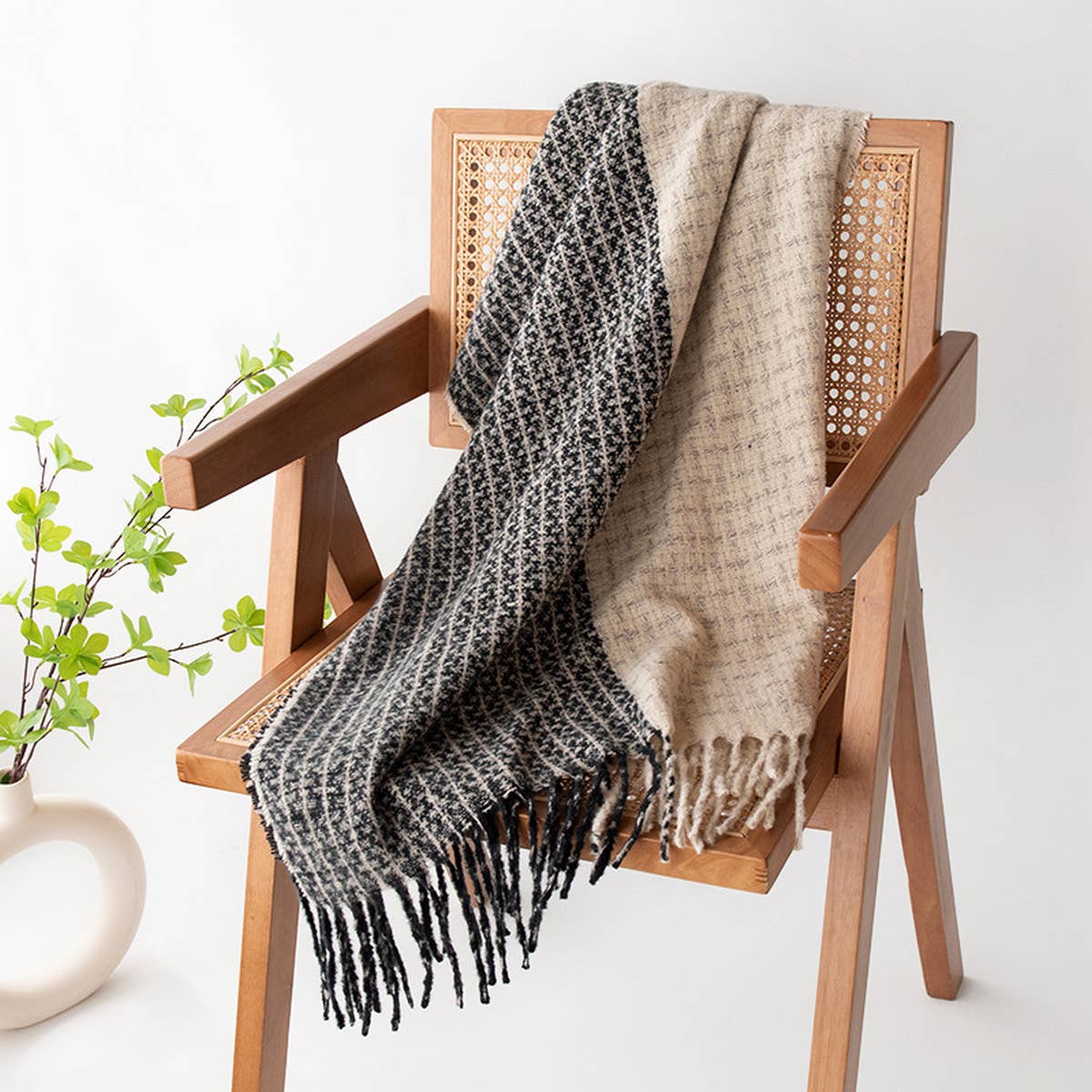 Soft Plaid Scarf - Vintage Tassel Women's Wrap_CWASC1001