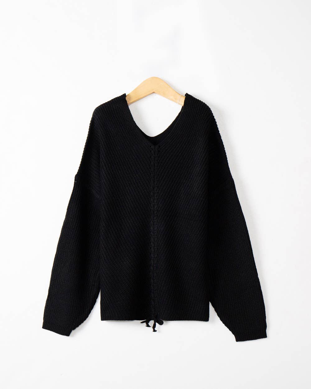 V-NECK LONG-SLEEVED SOLID PULLOVER SWEATER